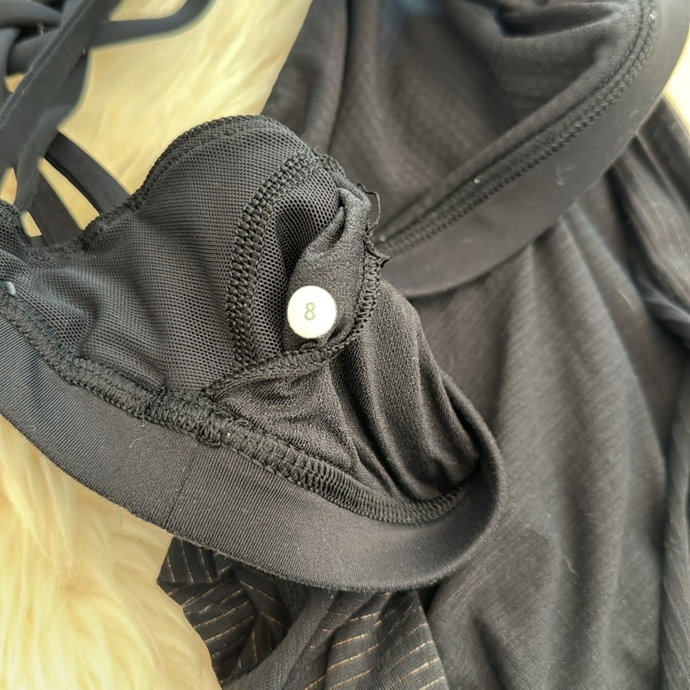 Lululemon Tank - Picture 2 of 4